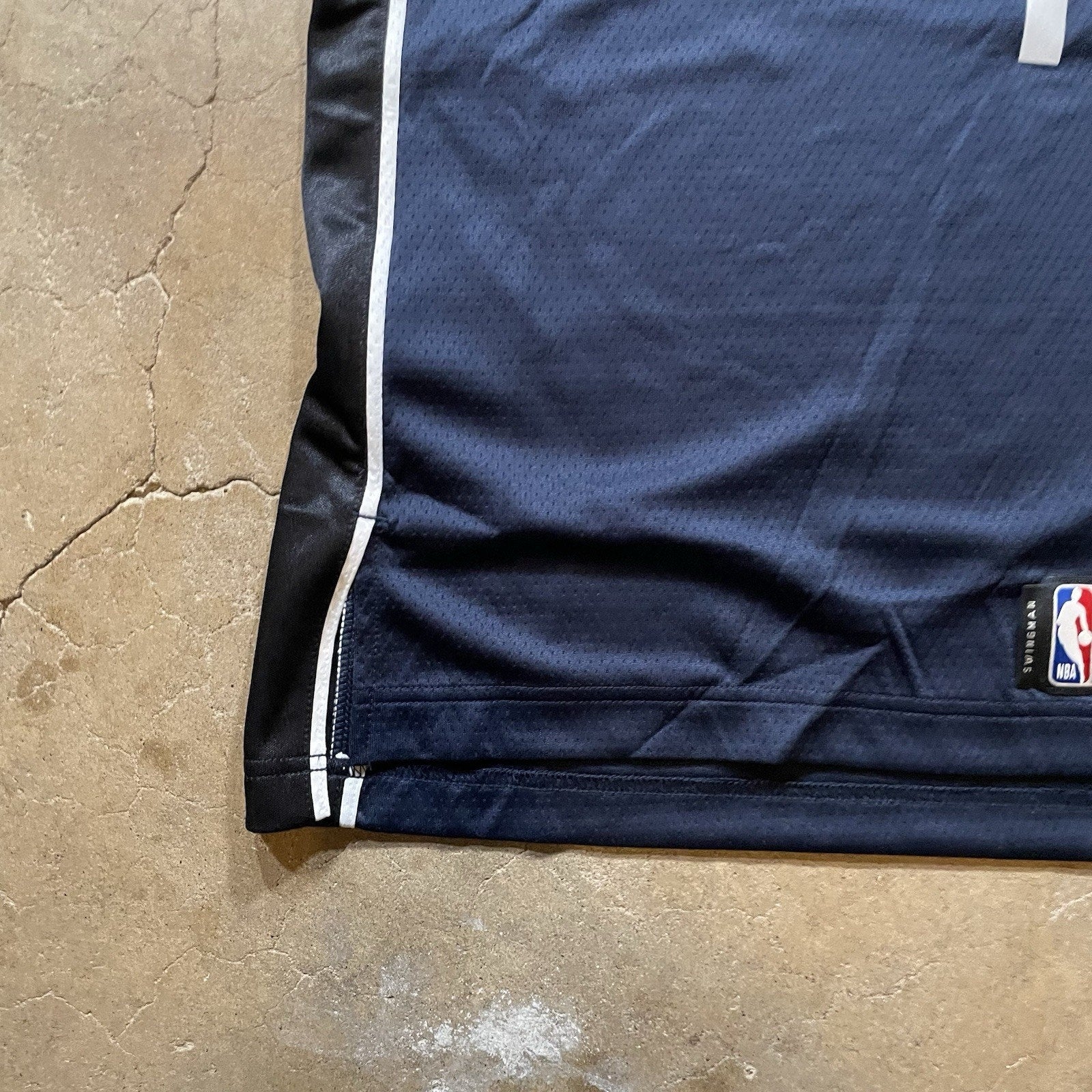 Luka Doncic 77 Dallas Mavericks Nike Jersey Men’s XS