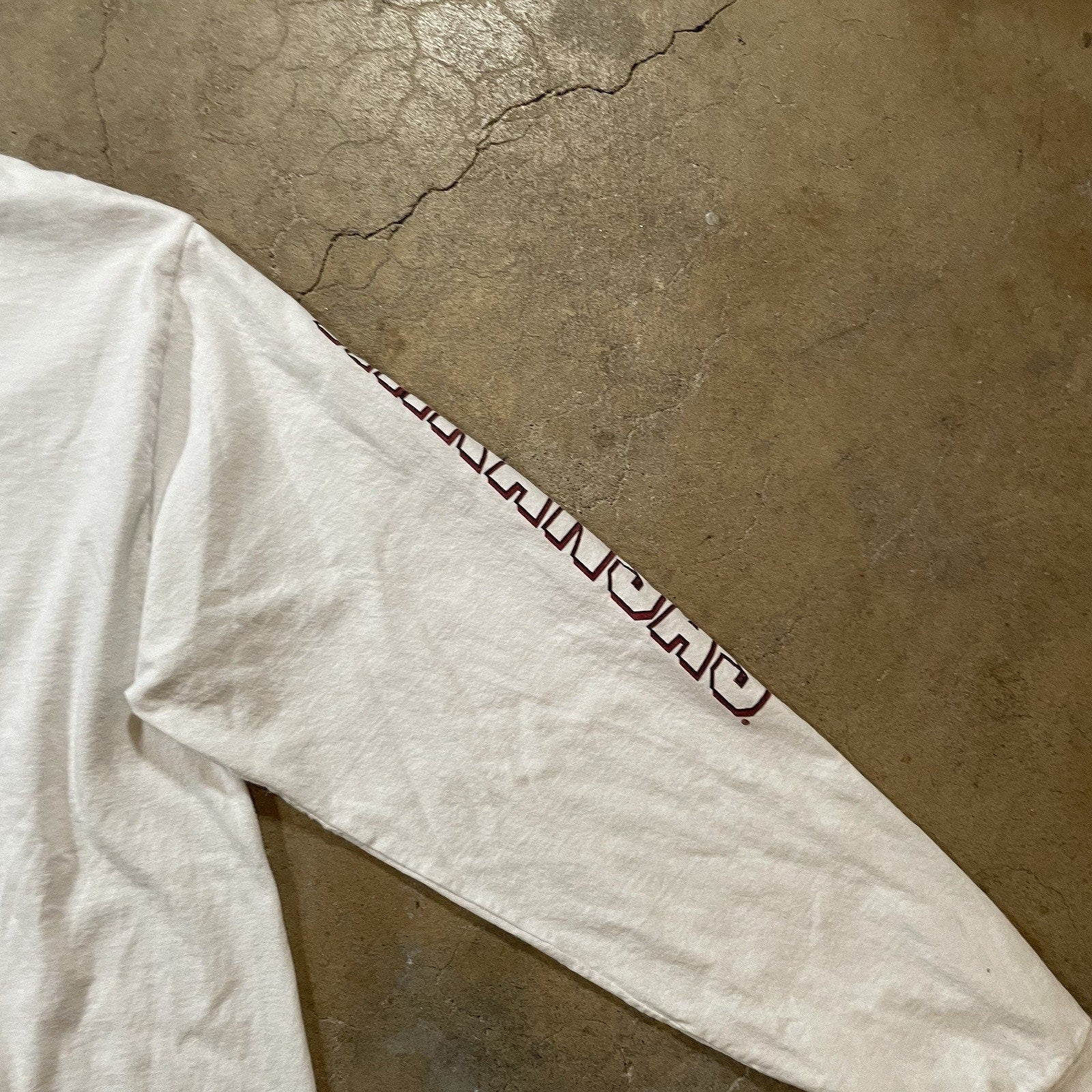 Arkansas Razorbacks Shirt Mens Medium L White Red Long Sleeve Russell Athletic