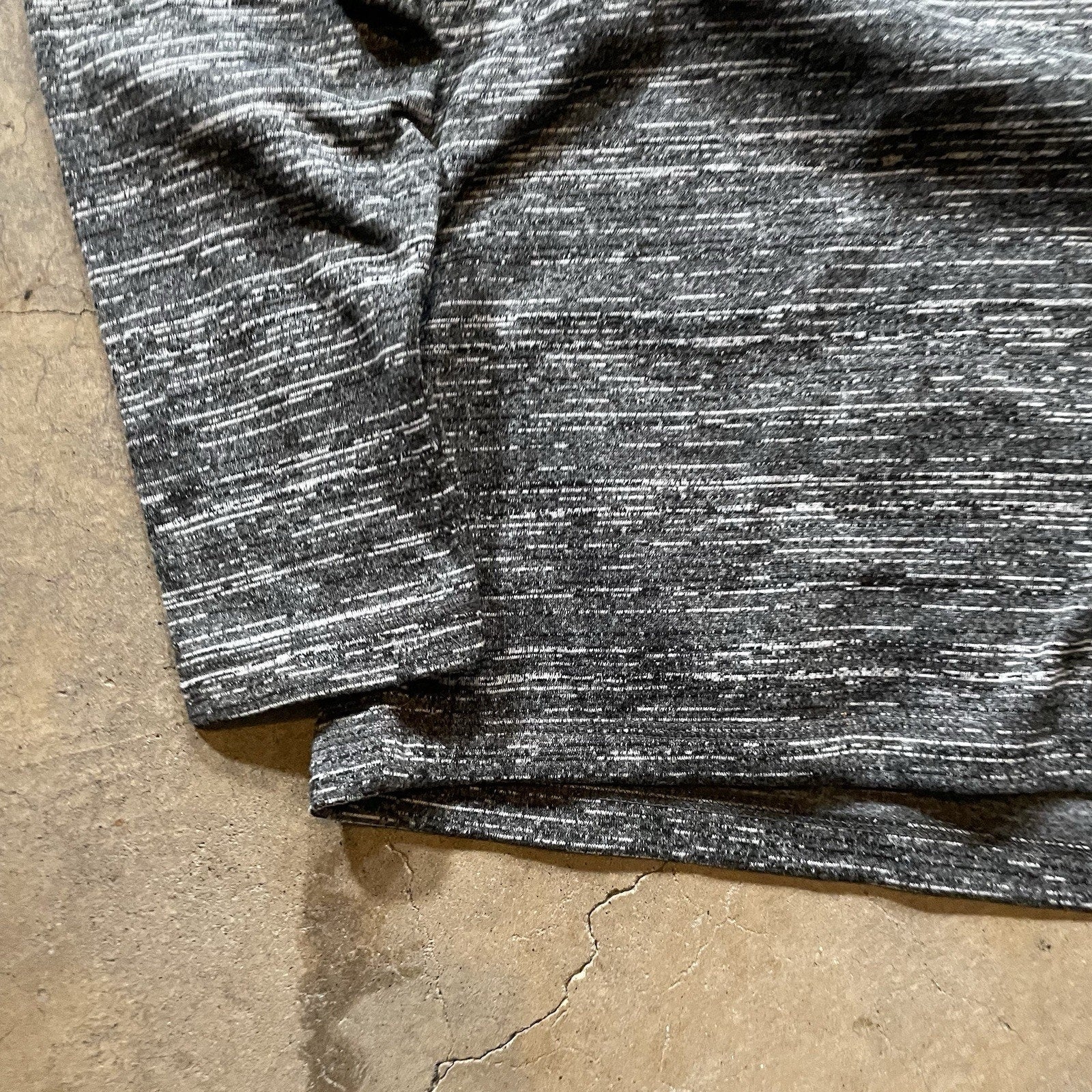 Atlanta Braves Quarter Zip Pullover Grey MLB Men’s L