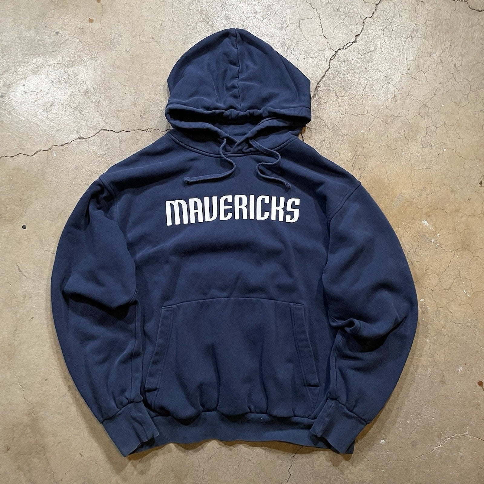 Nike Dallas Mavericks Blue Pullover Hoodie Blue Nike Tag Size XL