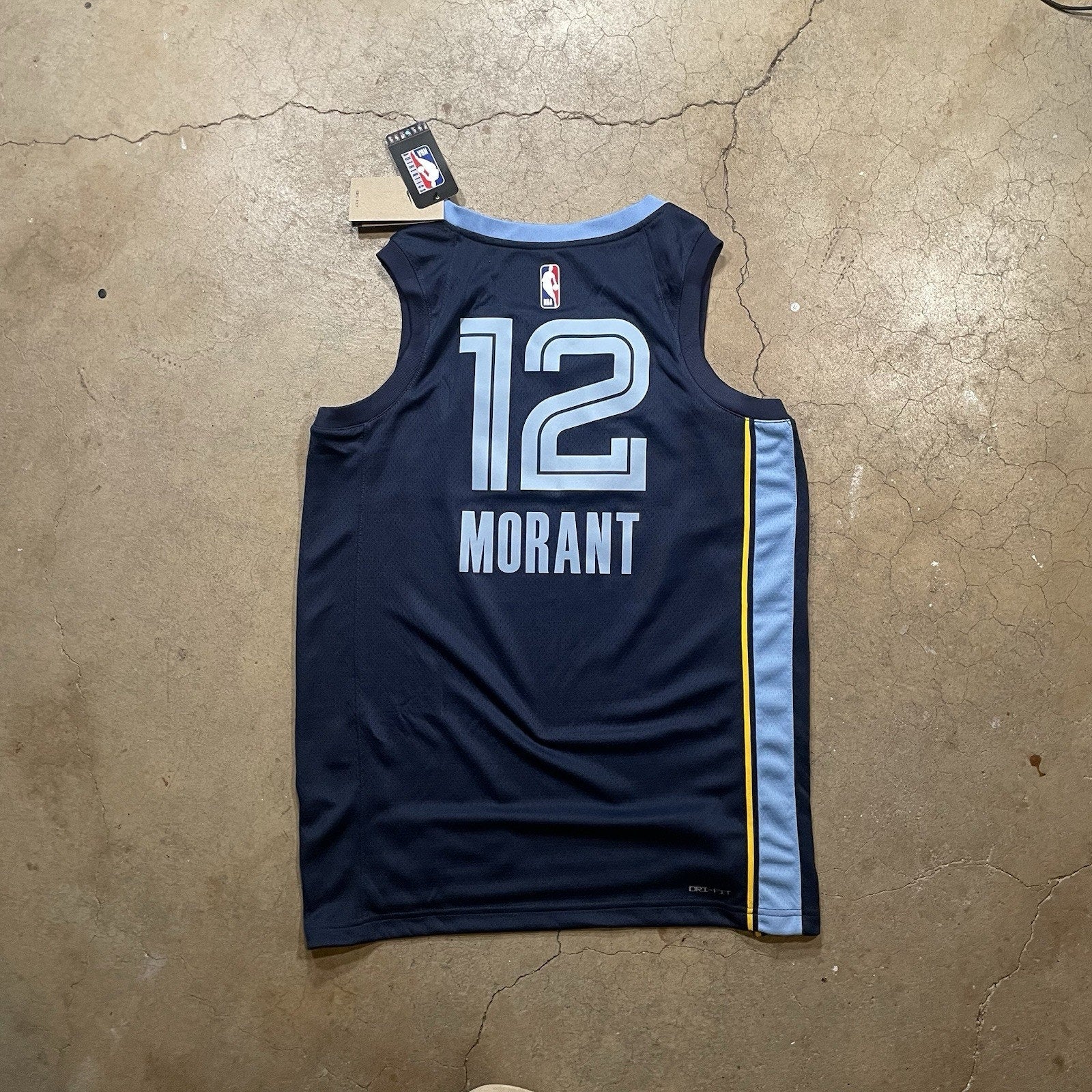 Ja Morant Jersey #12 Memphis Grizzlies Medium NBA Nike