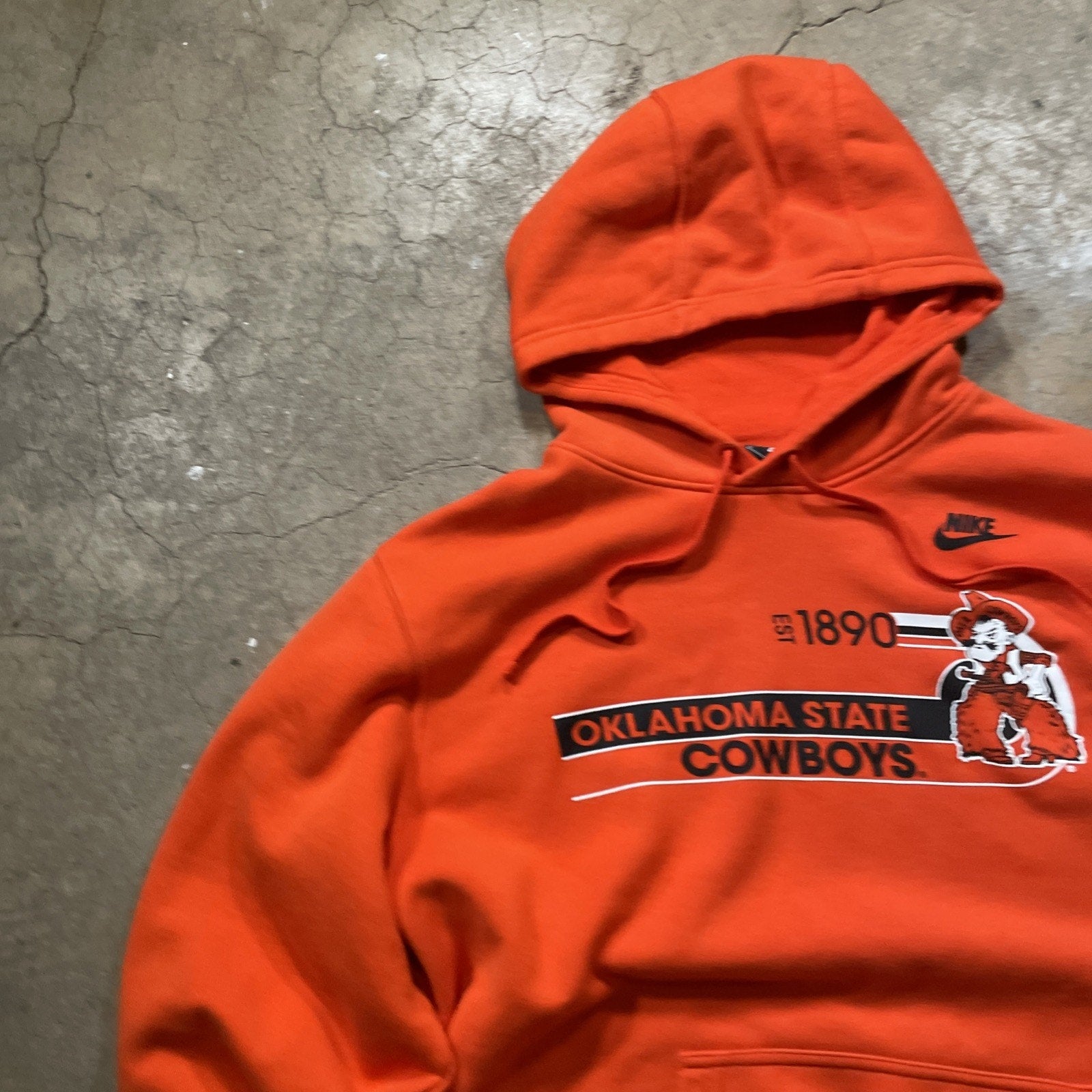 Oklahoma State Cowboys Hoodie Mens XL NCAA Football Nike