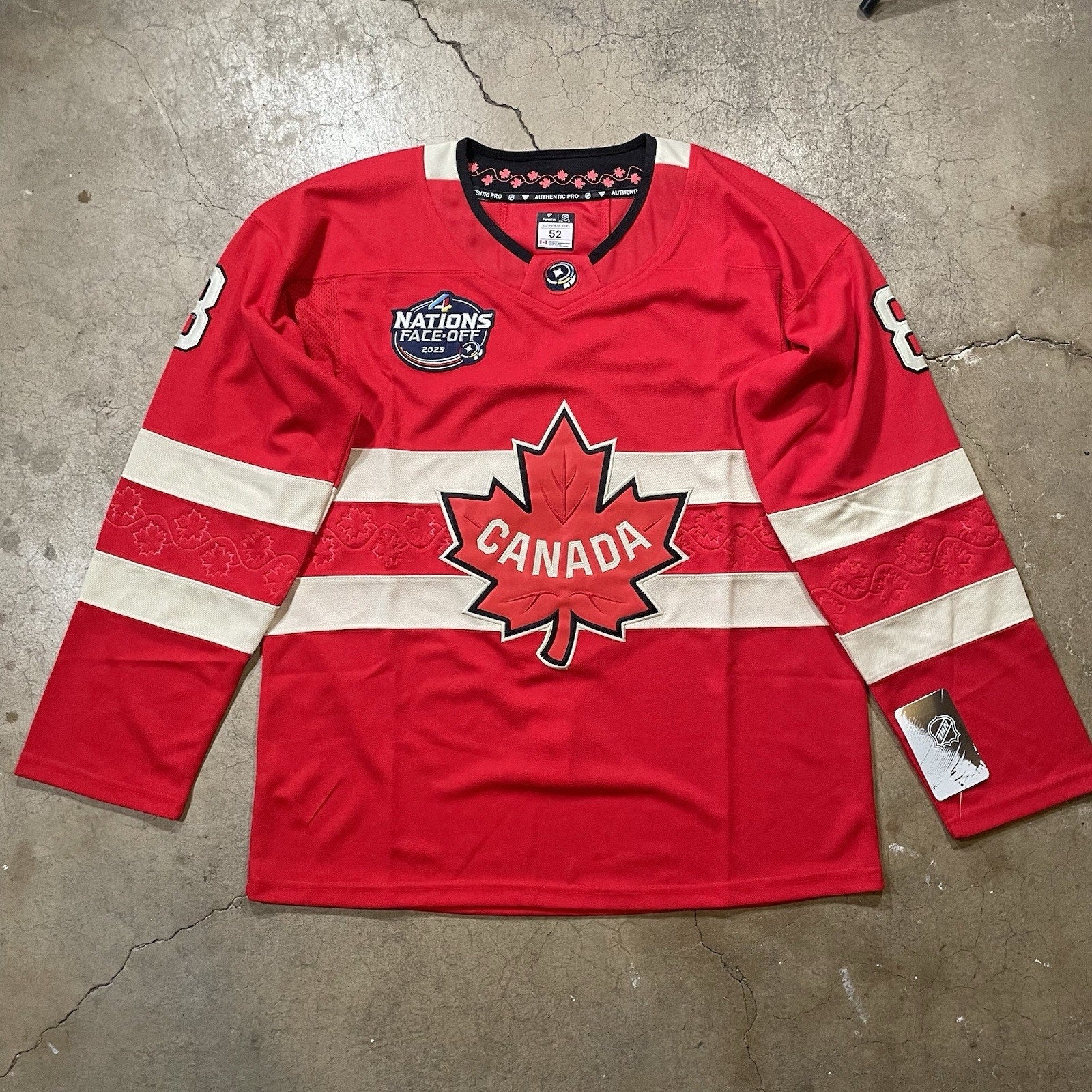 Cale Makar Team Canada 4 Nations Fanatics Jersey Red 2025 - Size Medium (52)