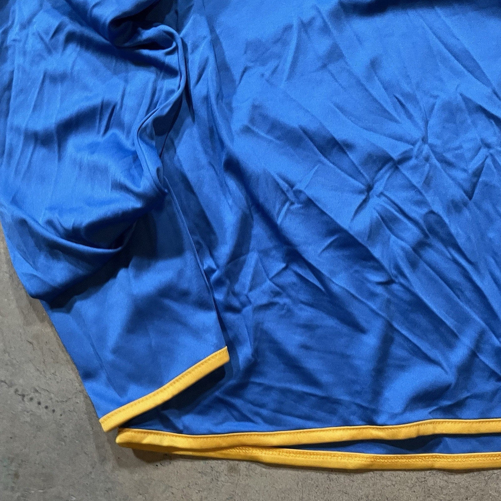 UCLA Sweatshirt Adult S Blue Colosseum Quarter Zip Stretch