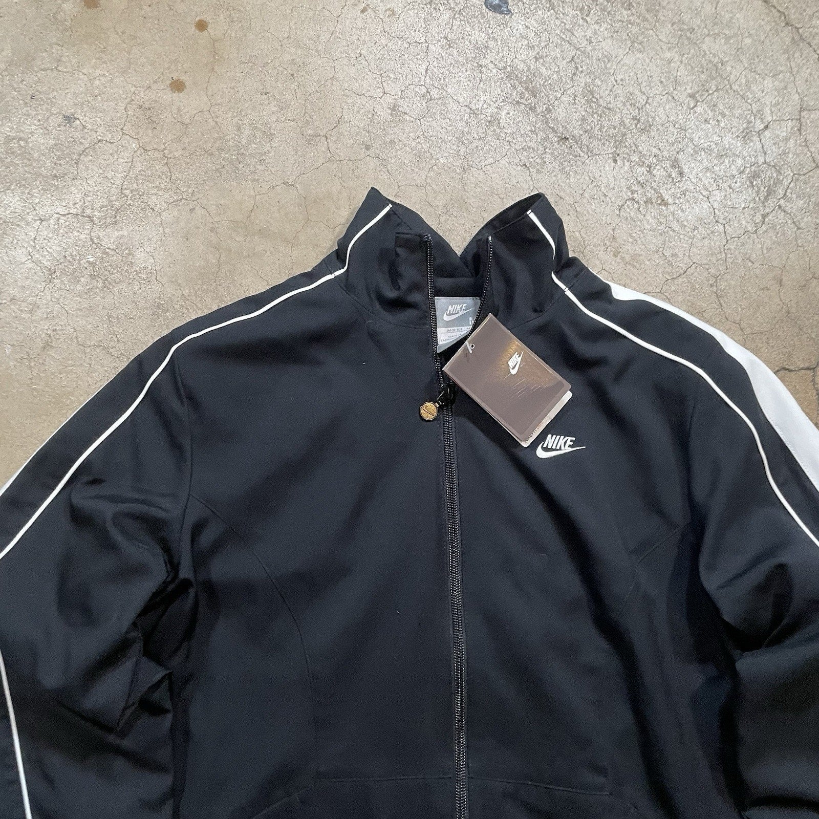 Nike Mens M Long Black Full Zip Athletic Jacket Track Jacket NWT