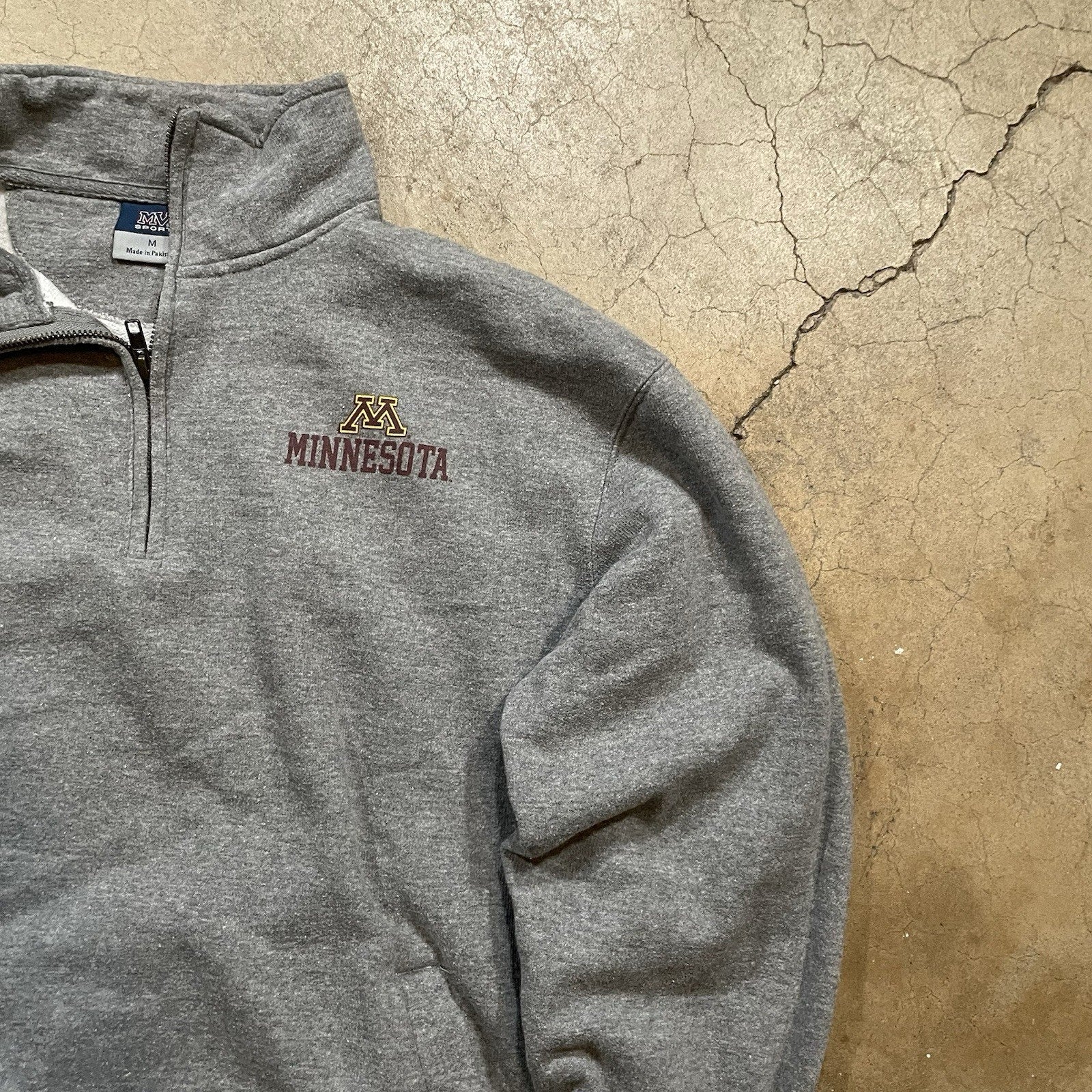 MVSport XL University Of Minnesota Grey 1/4 Zip