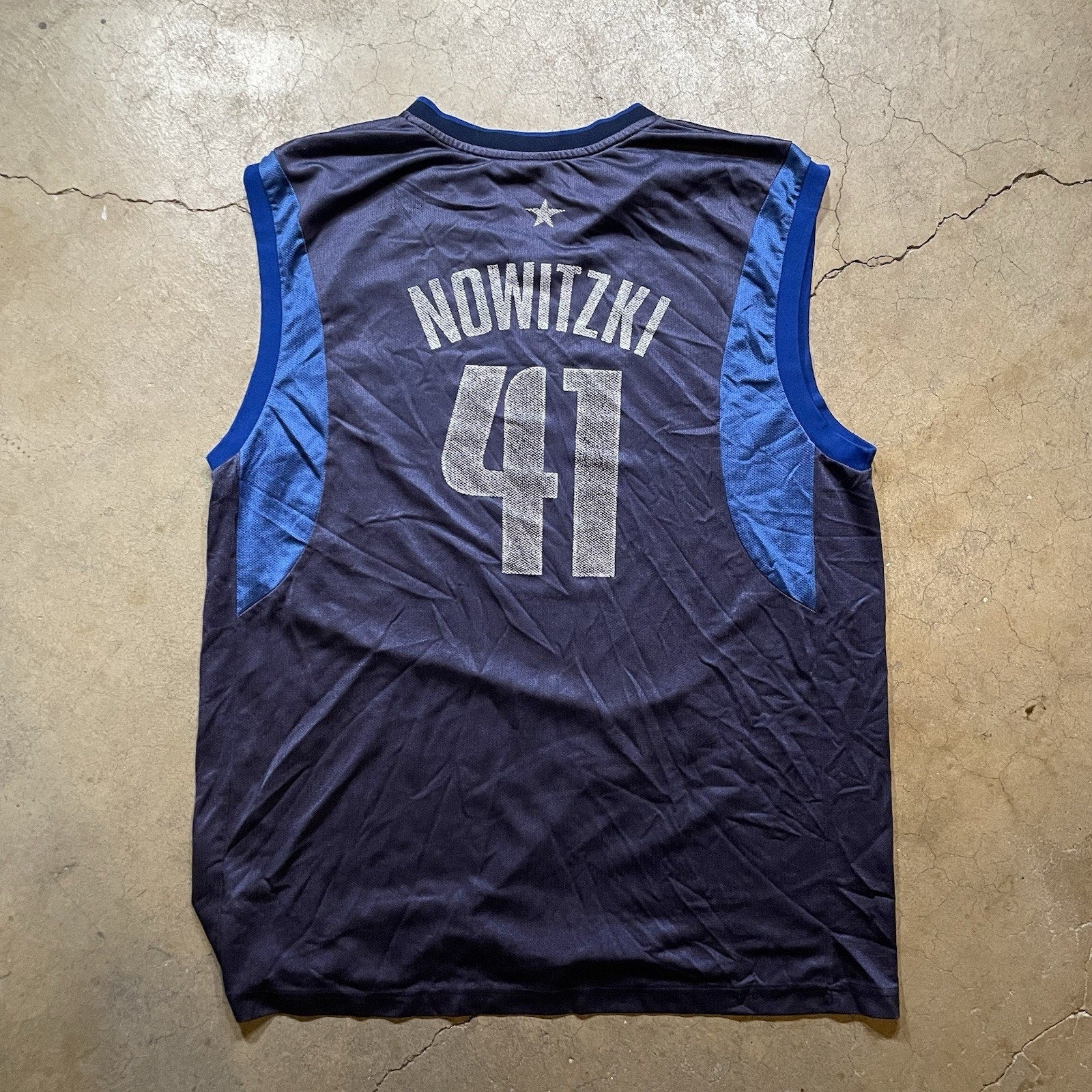 DALLAS MAVERICKS #41 DIRK NOWITZKI BASKETBALL NBA SHIRT JERSEY REEBOK SIZE XL