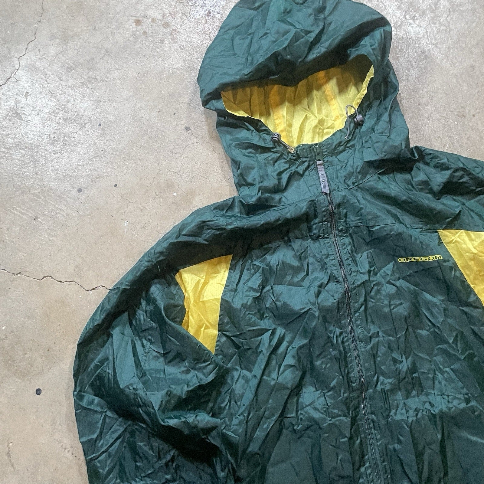 Mens XL Rain Resistant Green Full Zip Pullover Hoodie