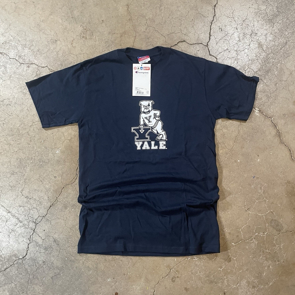 YALE University Shirt Mens Size Medium Blue Short Sleeve