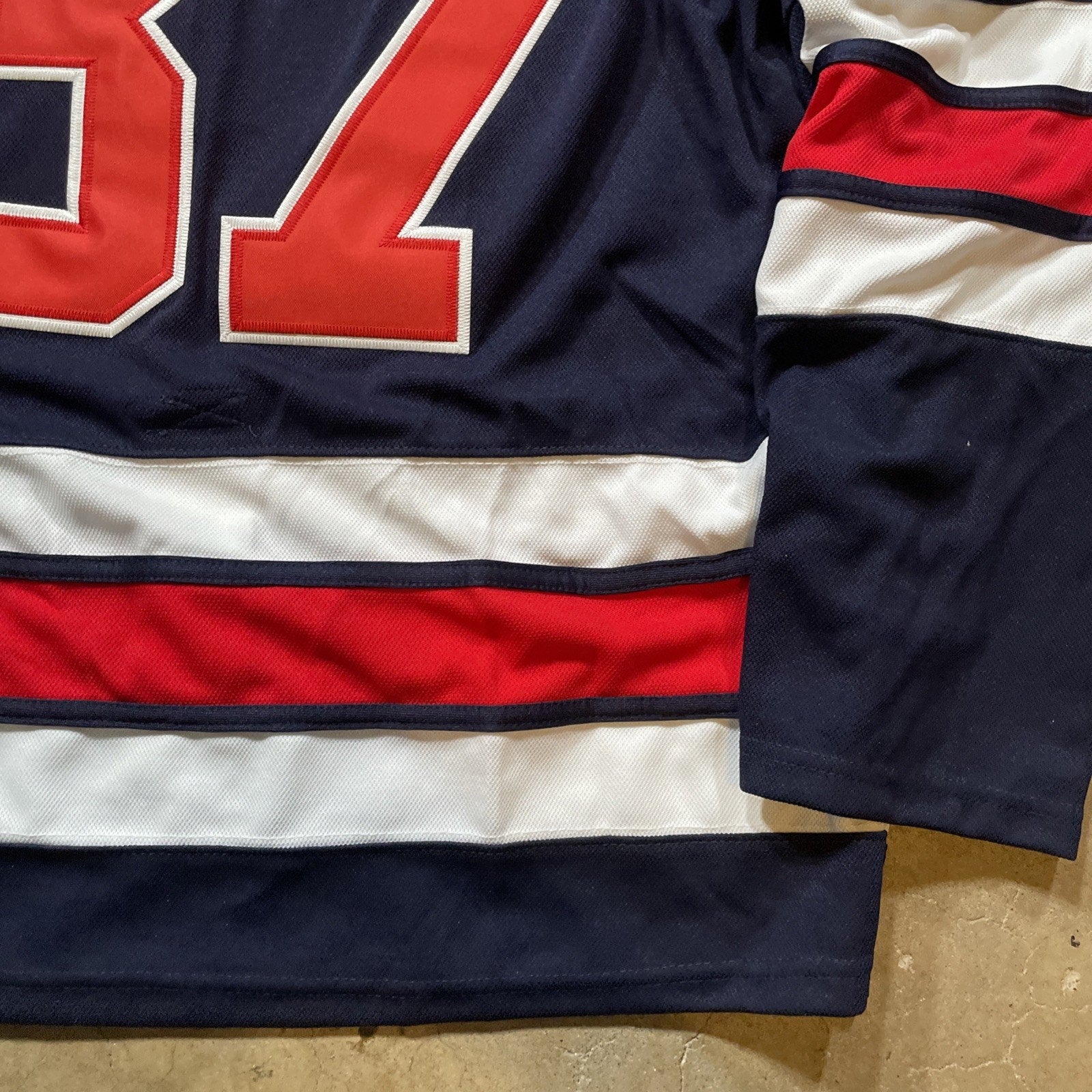 #37 NWT Connor Hellebuyck BLUE Winnipeg Jets JERSEY NEW 52 Sewn