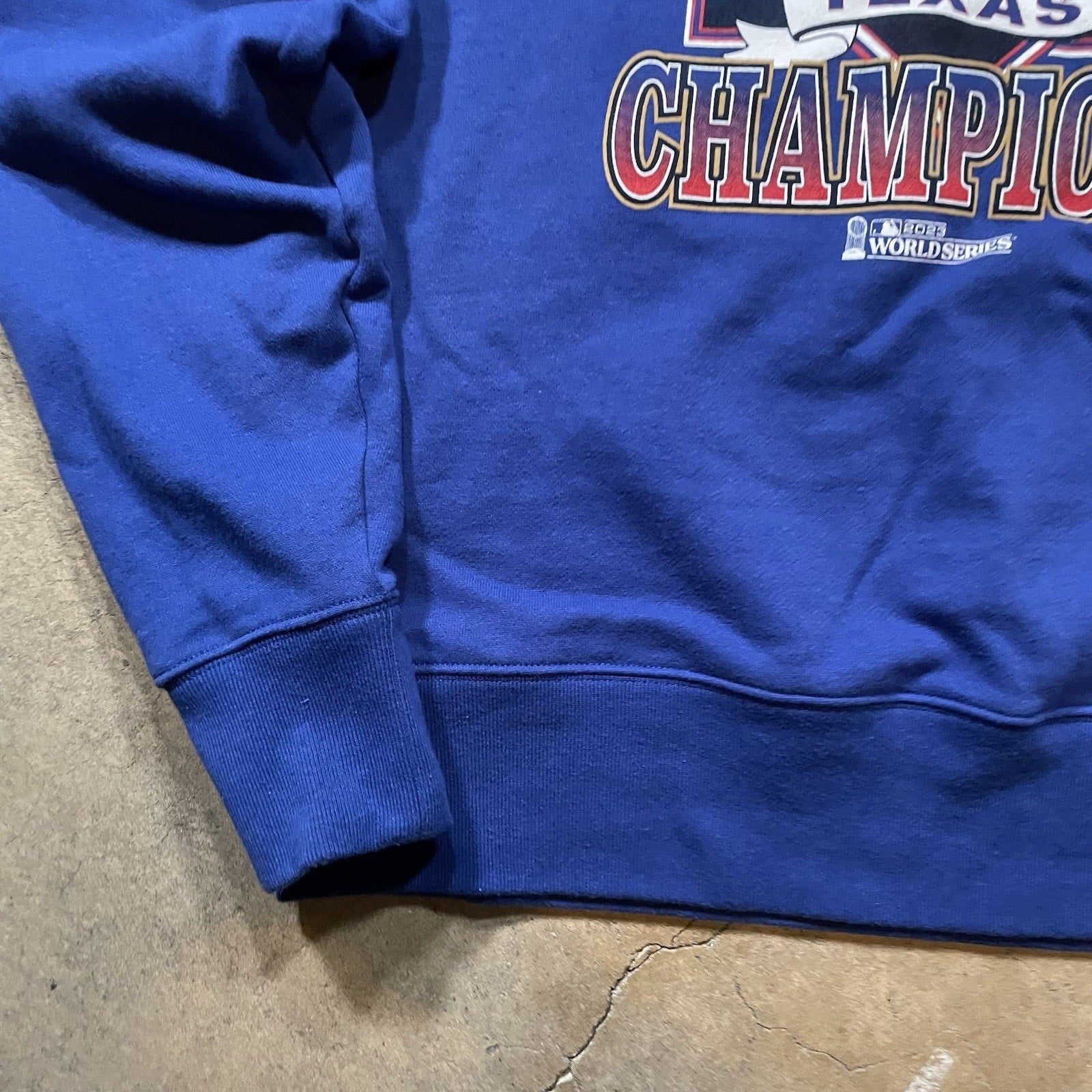 47 Brand Texas Rangers World Series Champions Sweatshirt Blue M