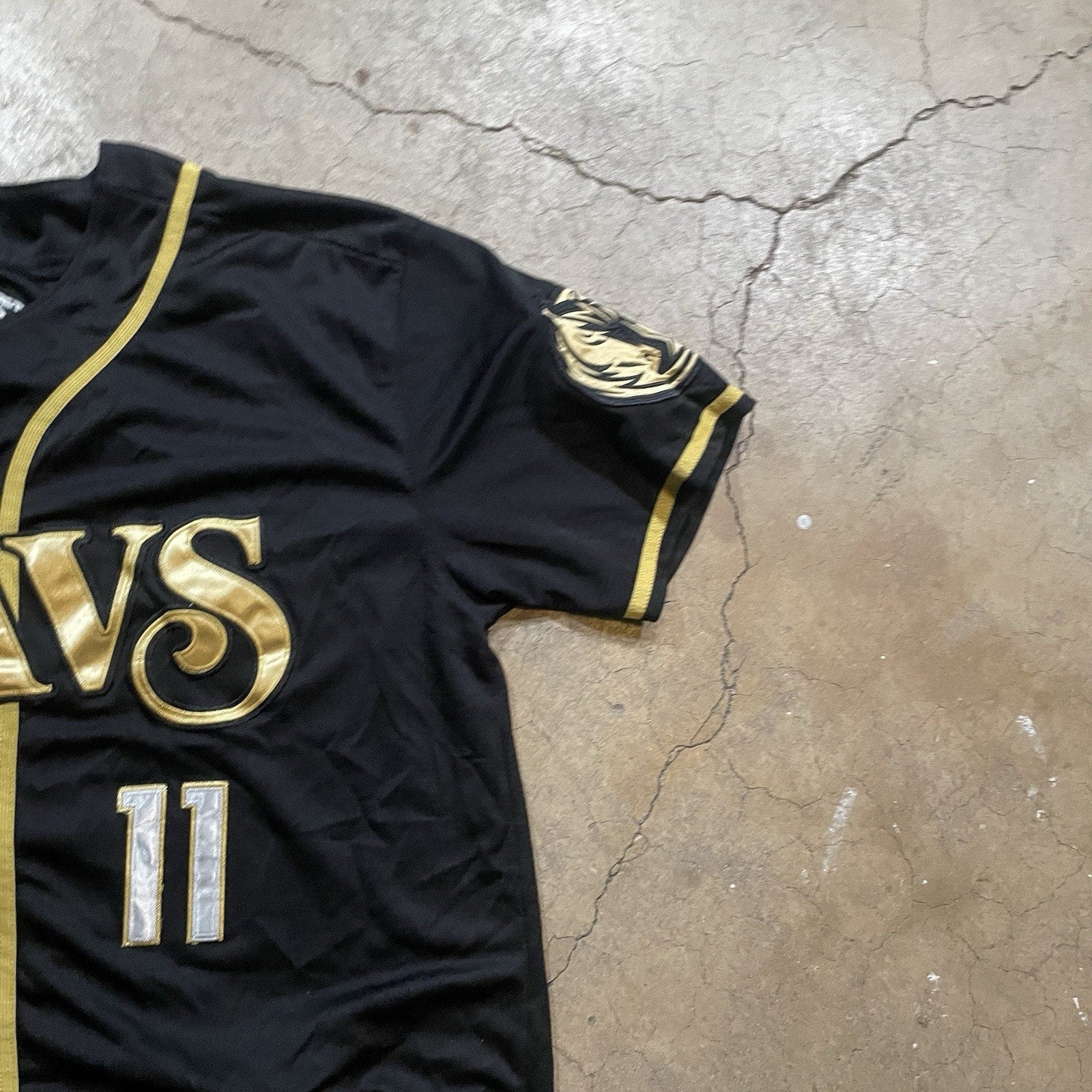 Finals Nike Dallas Mavericks Kyrie Irving Baseball Jersey Men's XXL NBA