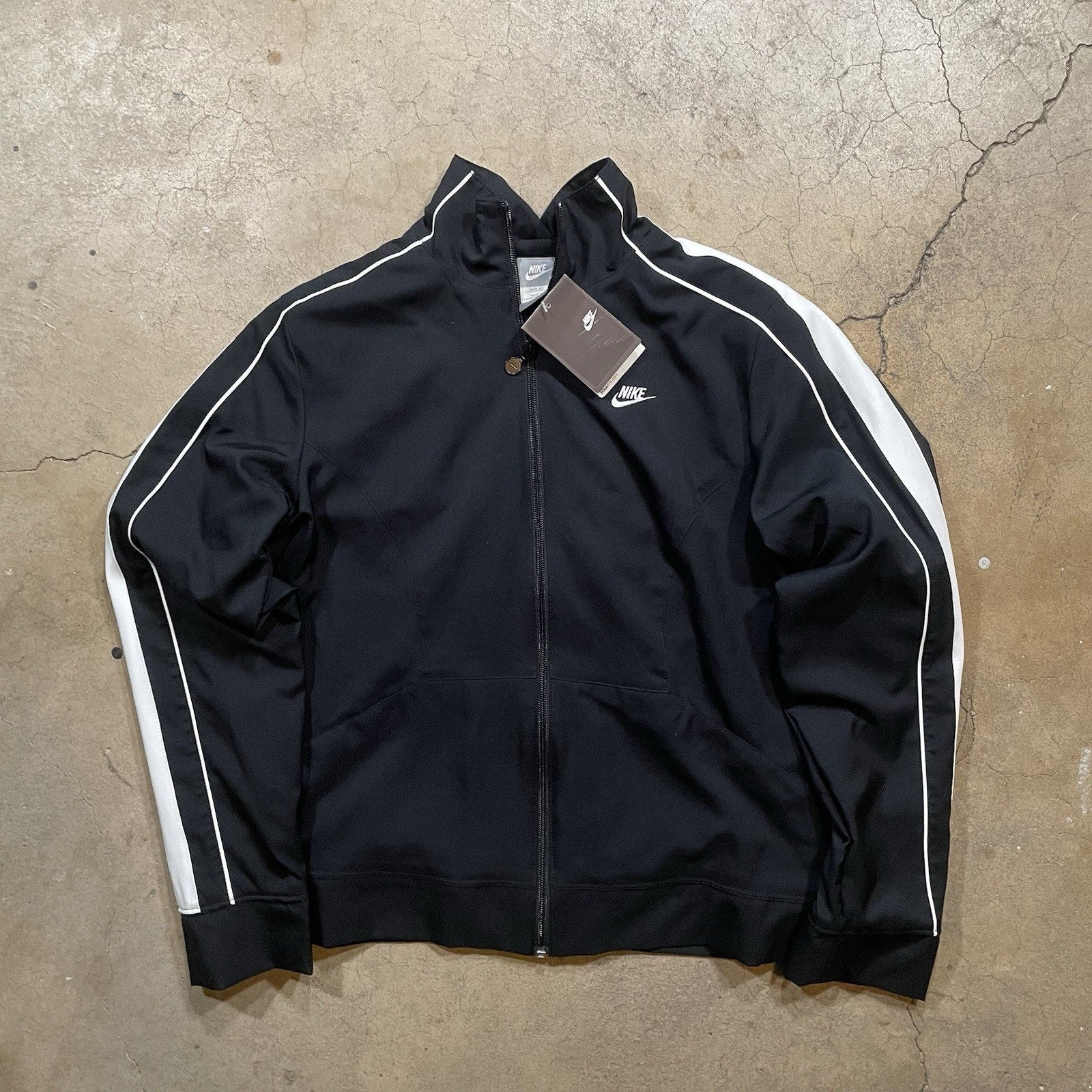 Nike Mens M Long Black Full Zip Athletic Jacket Track Jacket NWT