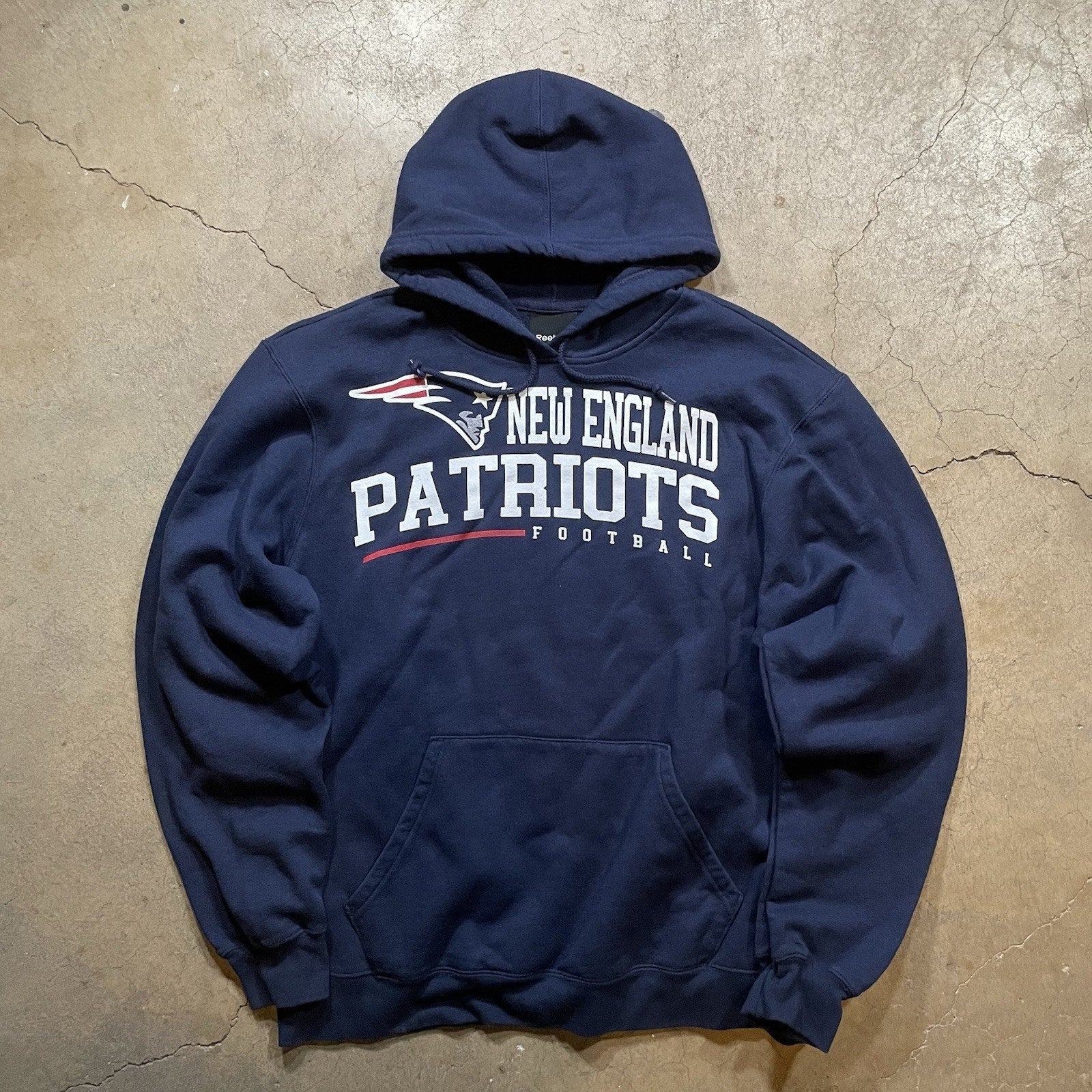 Reebok NFL Patriots Hoodie Men’s L Pullover Navy Sweatshirt