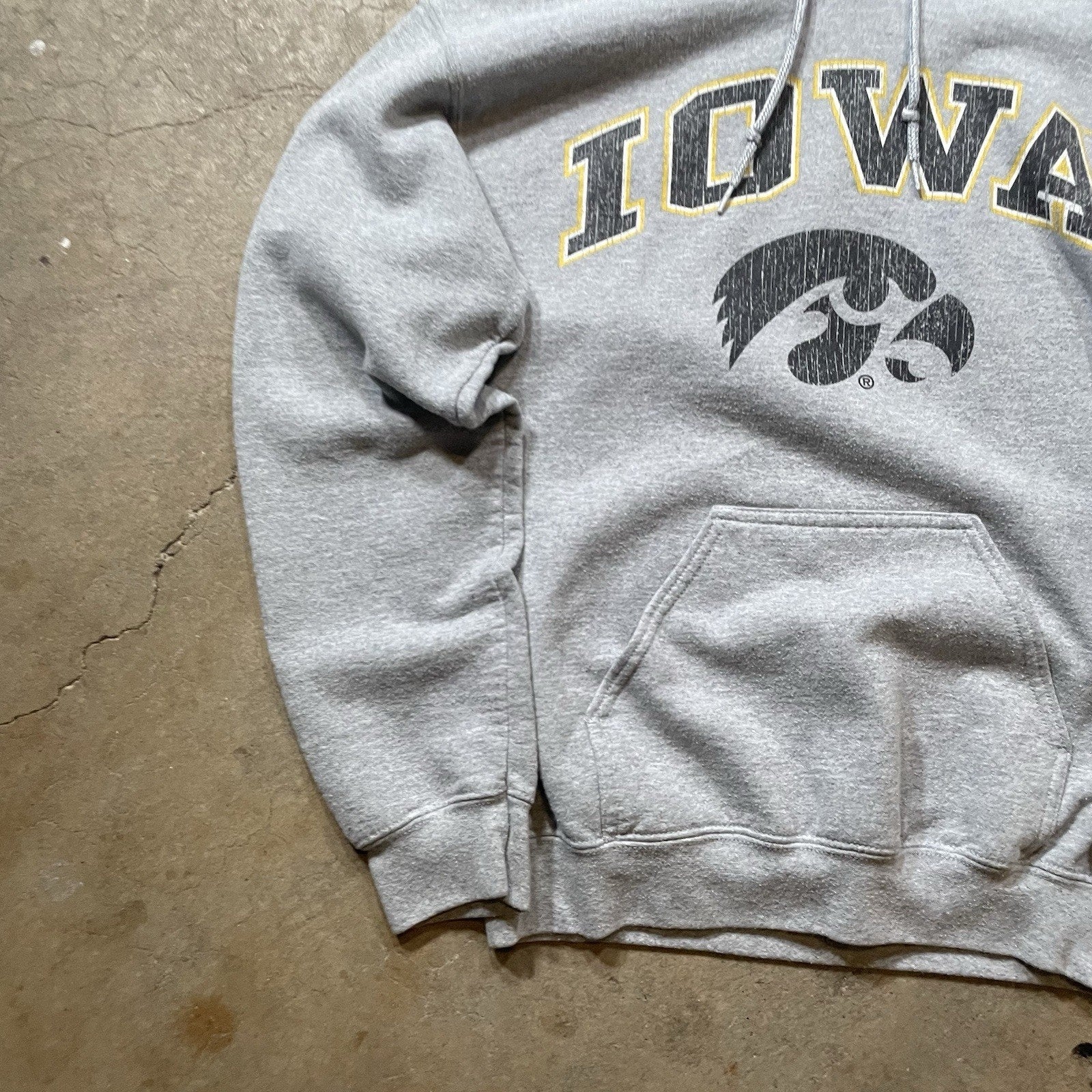 Vintage Iowa Hawkeyes Arch Logo Small Hoodie University