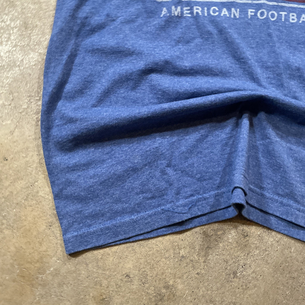 Vintage New England Patriots T-Shirt M Football Graphic Tee