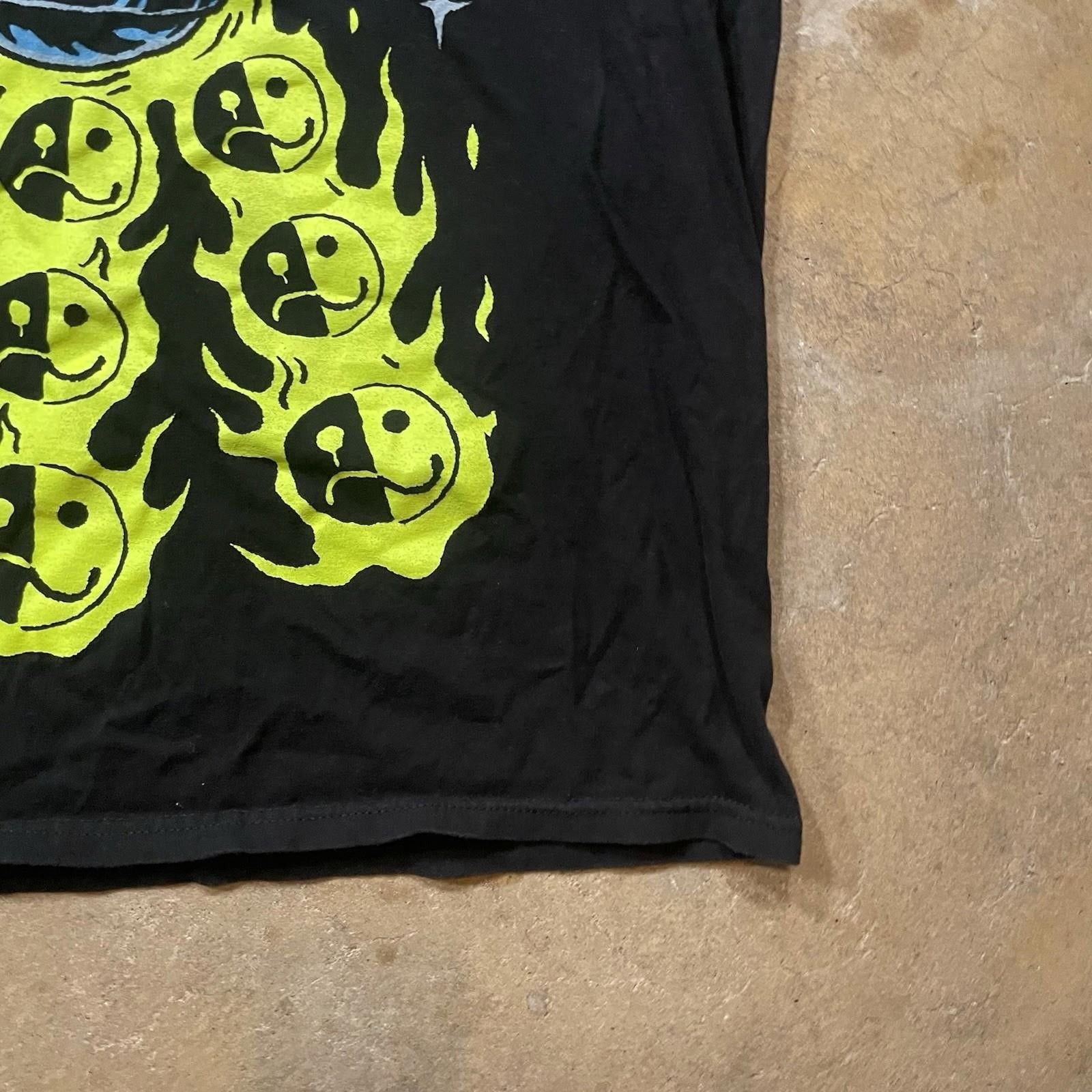 Fall Out Boy So Much for Tourdust T-Shirt Size XL