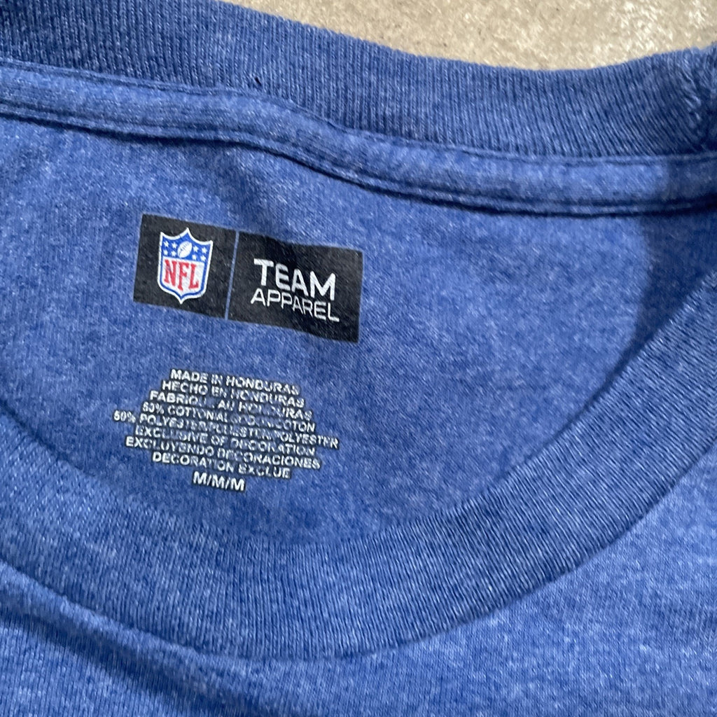 Vintage New England Patriots T-Shirt M Football Graphic Tee