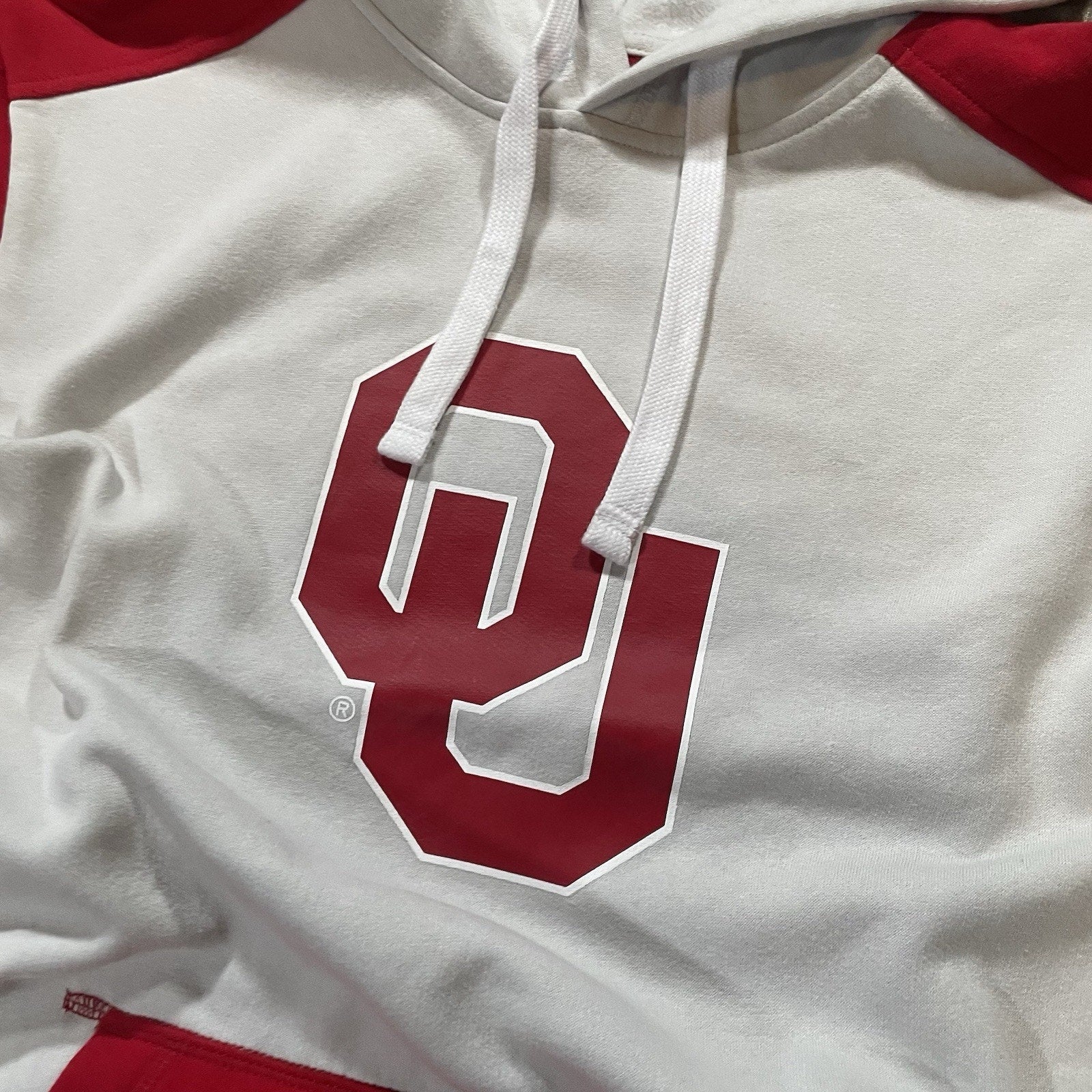 Oklahoma Sooners Men's White Colorblock Pullover Hoodie Size M