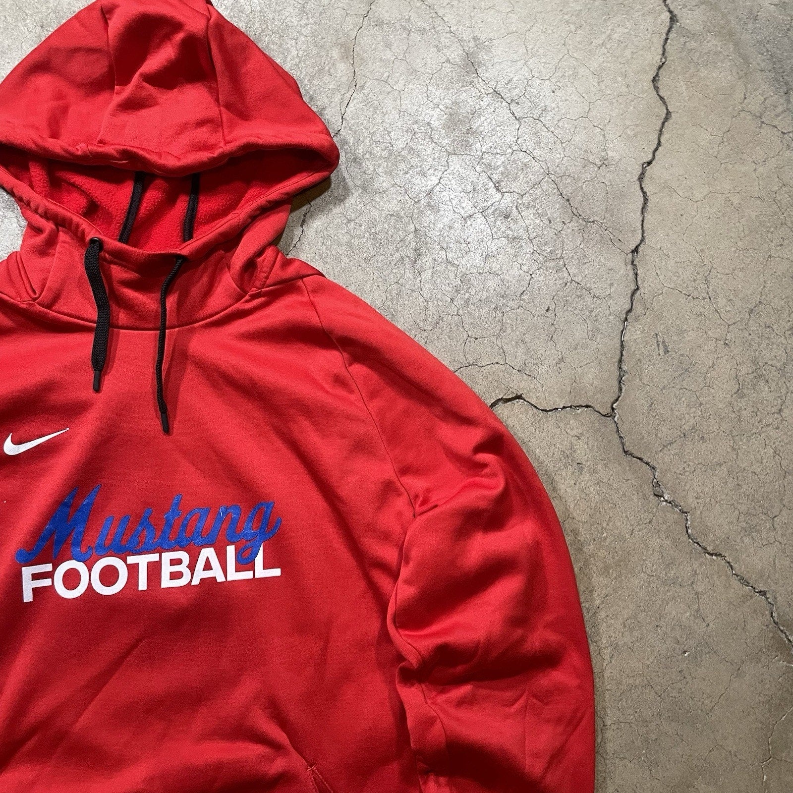SMU Hoodie Adult Size Large Mustangs Sweatshirt Red Nike