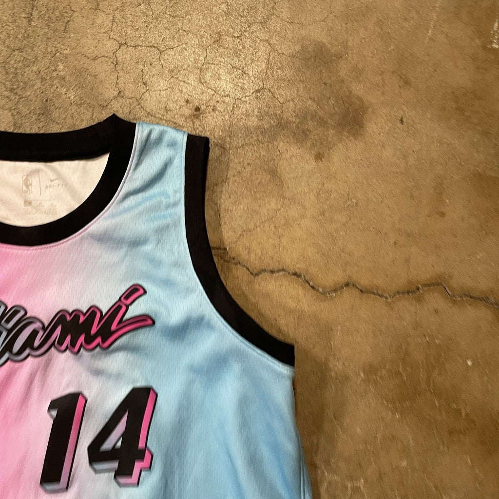 NBA Basketball Miami Heat Jersey Jimmy Butler Men Large 48 Miami Vice Electric