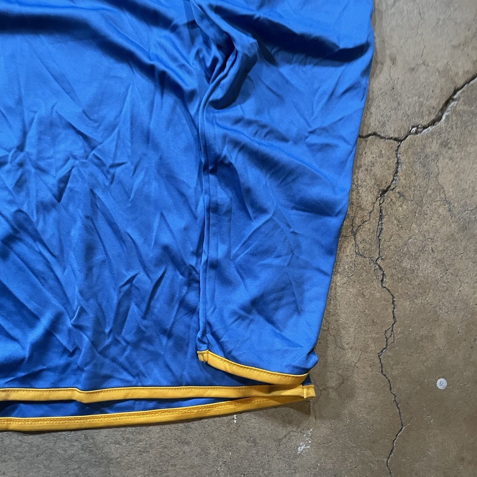 UCLA Sweatshirt Adult S Blue Colosseum Quarter Zip Stretch