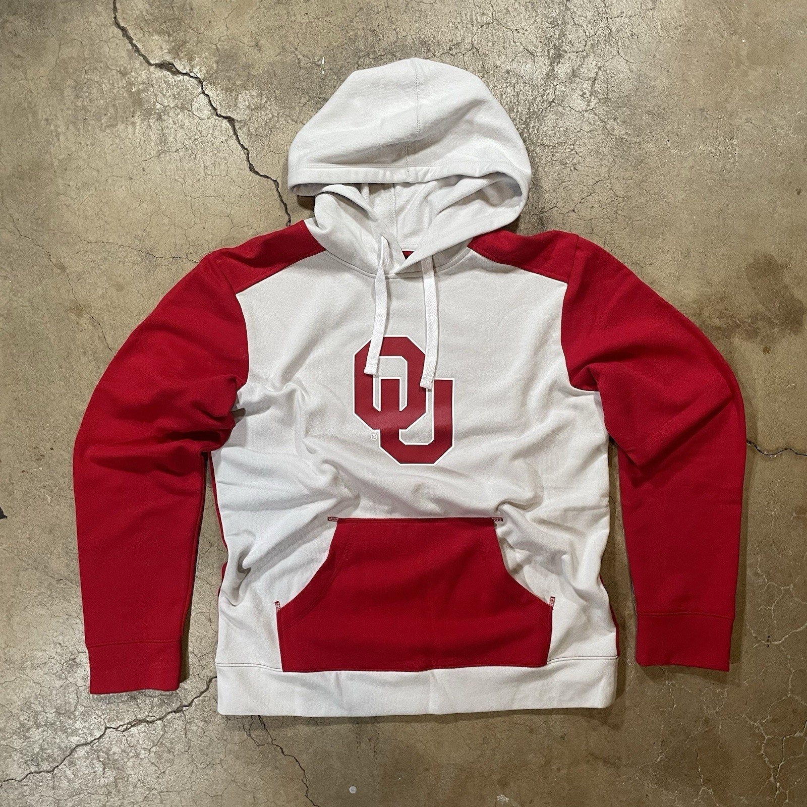Oklahoma Sooners Men's White Colorblock Pullover Hoodie Size M