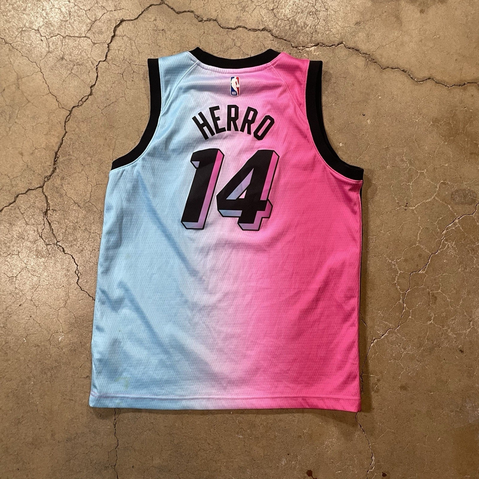 NBA Basketball Miami Heat Jersey Jimmy Butler Men Large 48 Miami Vice Electric