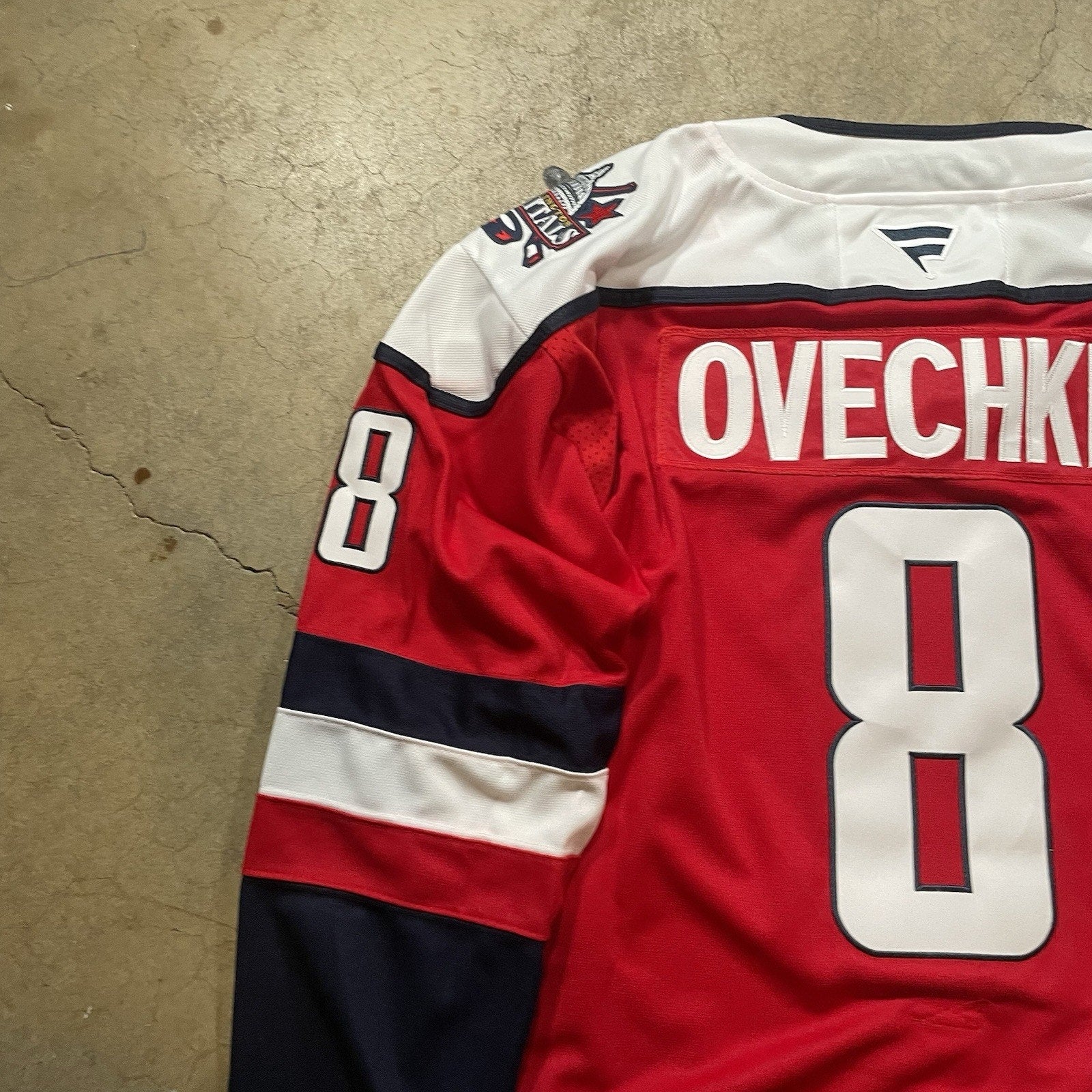 Brand New Ovechkin Red/Blue Screaming Eagle Lrg Washington Capitals Jersey