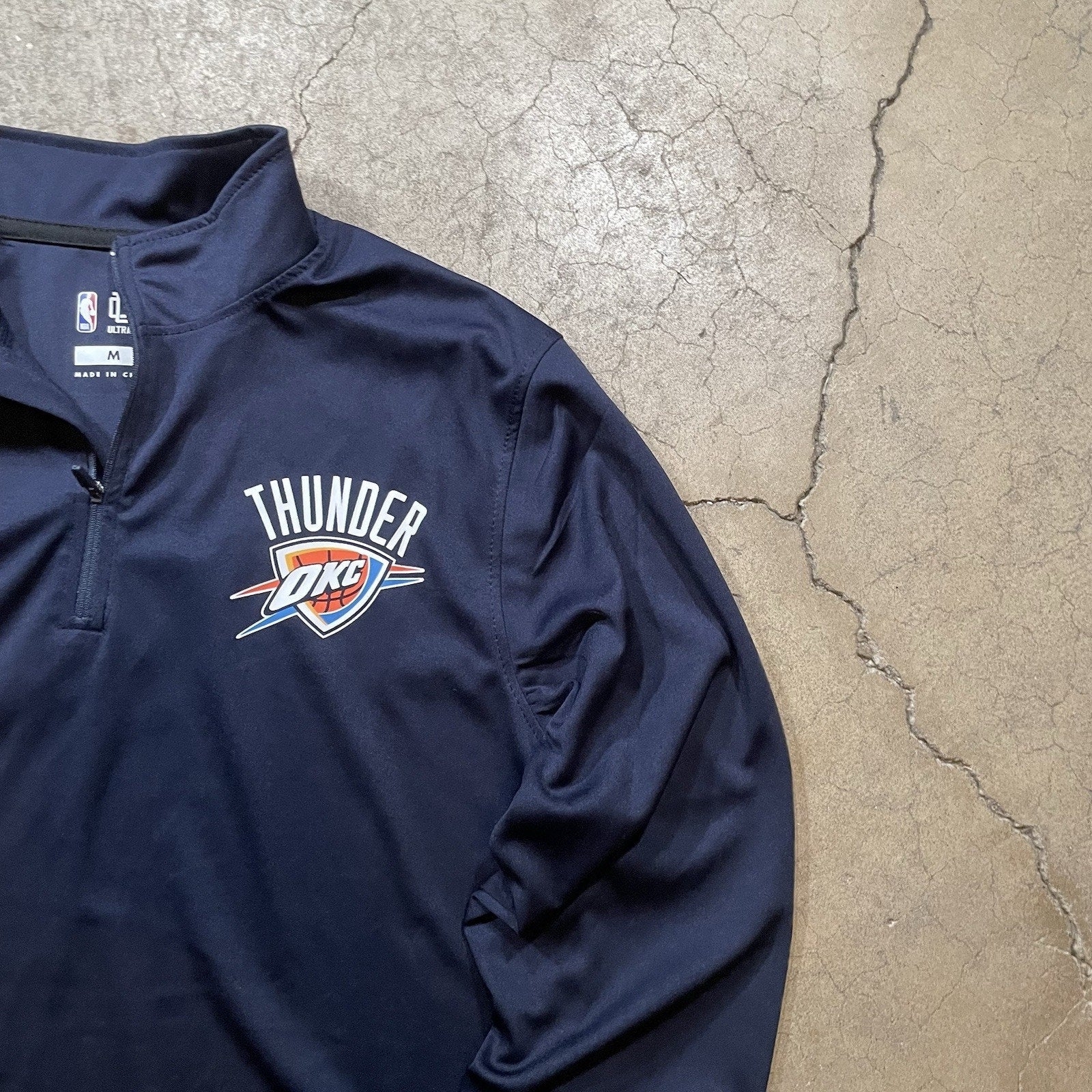 NBA Ultra Game Thunder OKC Mens Medium Navy Quarter-Zip Pullover